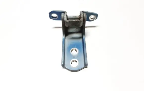 Suzuki Grand Vitara II Front door lower hinge 63J