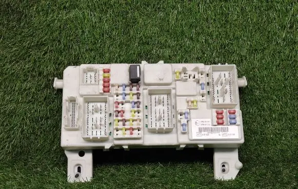 Ford Focus Power management control unit 7M5T14A073CF