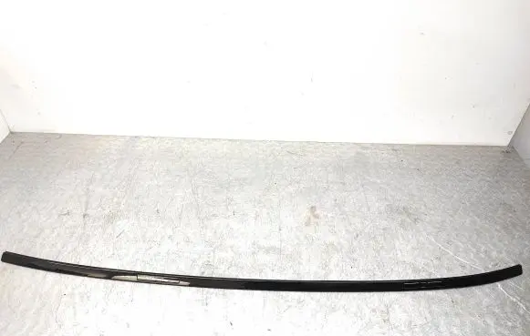 Roof trim bar molding cover