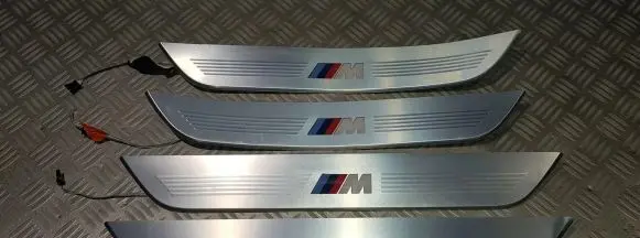 BMW 7 G11 G12 Foot area side trim 8061028