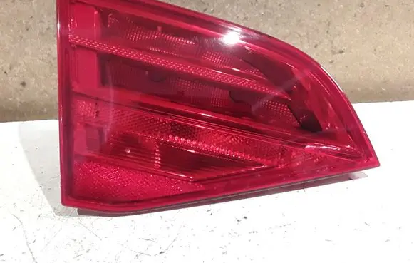 Audi A4 S4 B8 8K Tailgate rear/tail lights 21969002