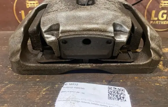 BMW 5 F10 F11 Front brake caliper 6030348