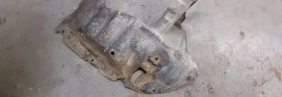 Front bumper skid plate/under tray
