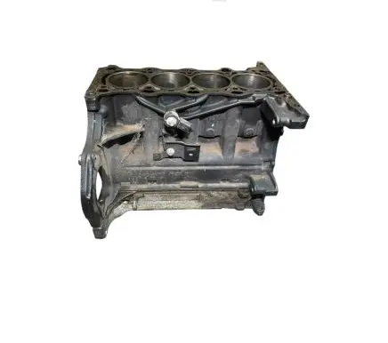 Opel Astra J Engine block A14XER