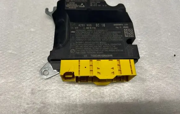 Mercedes-Benz C W205 Airbag control unit/module A2059008518