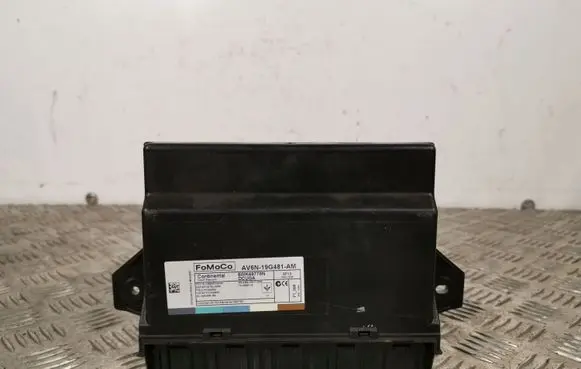 Ford Kuga II Comfort/convenience module AV6N19G481AM 5WK49778N