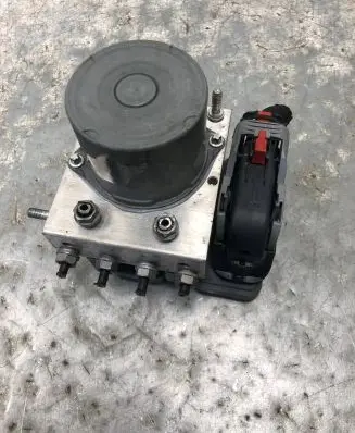 Skoda Fabia Mk3 (NJ) ABS Pump 6C0907379R