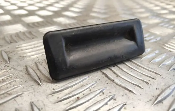 Skoda Octavia Mk3 (5E) Tailgate opening switch 5E0827566
