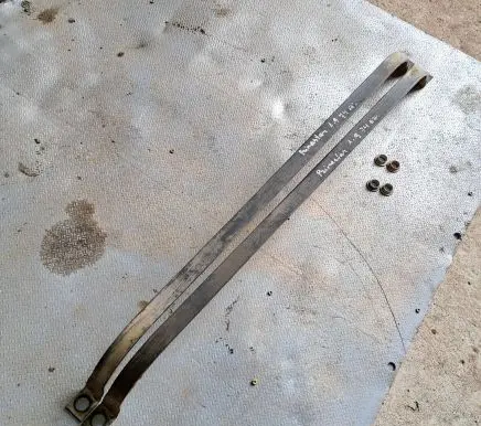 Nissan Primastar Fuel tank mounting bracket 