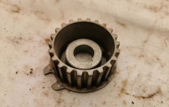 Peugeot 2008 II Crankshaft pulley 9683818280