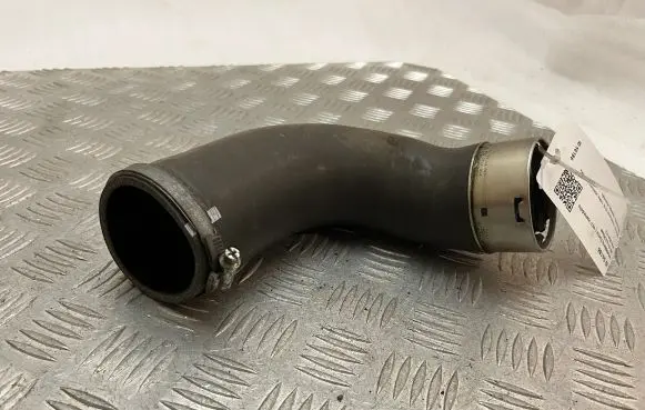 Volvo XC60 Intercooler hose/pipe