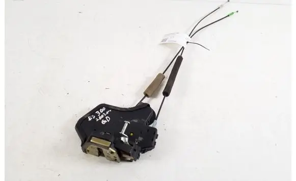 Lexus ES 250 - 300 - 330 Rear door lock