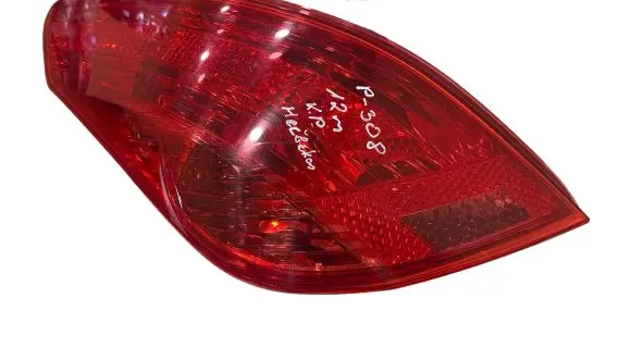Peugeot 308 Rear/tail lights 9680425780