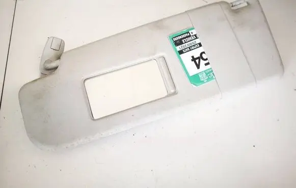 Sun visor