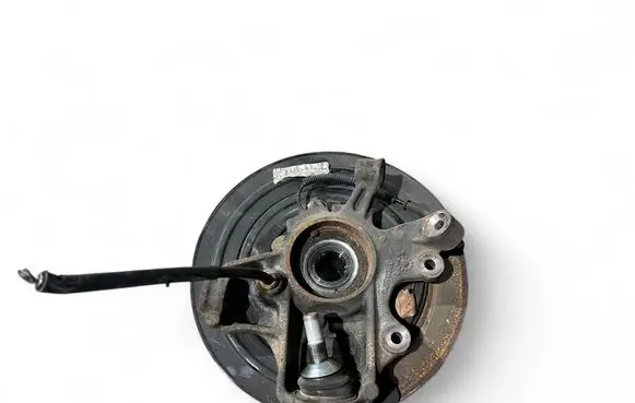 Dodge Durango III Rear wheel hub 04877113AC