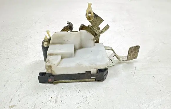 Peugeot Boxer Front door lock