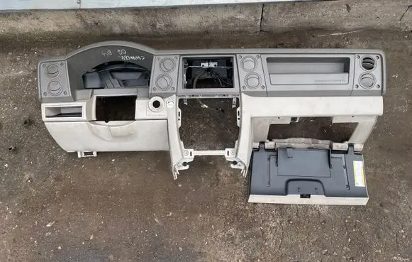 Jeep Commander Dashboard