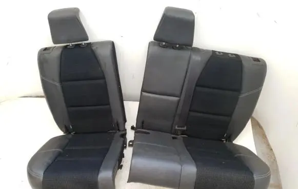 Peugeot 207 Second row seats 