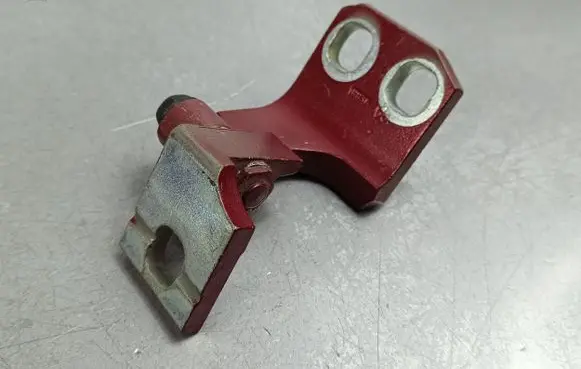 Jeep Cherokee Front door upper hinge