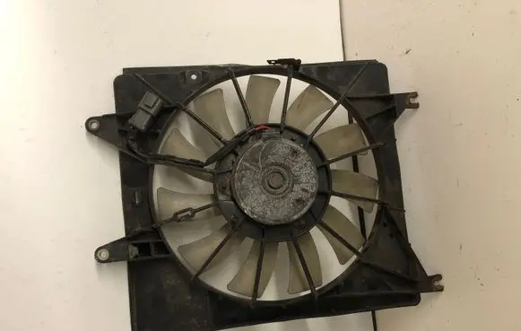 Honda Accord Radiator cooling fan shroud