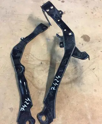 Honda CR-V Radiator support slam panel