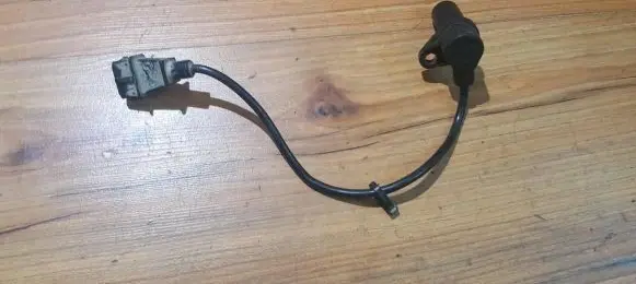 Opel Astra G Camshaft position sensor 0281002285