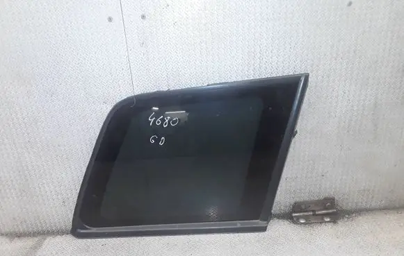 Mitsubishi Outlander Rear vent window glass
