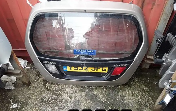 Suzuki Liana Tailgate/trunk/boot lid