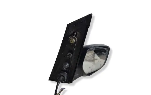 Mitsubishi Grandis Front door electric wing mirror E4012233
