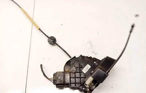 Ford Focus Rear door lock 4M5AA26413BE