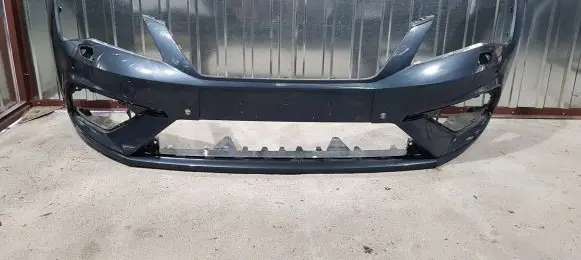 Seat Leon (5F) Front bumper
