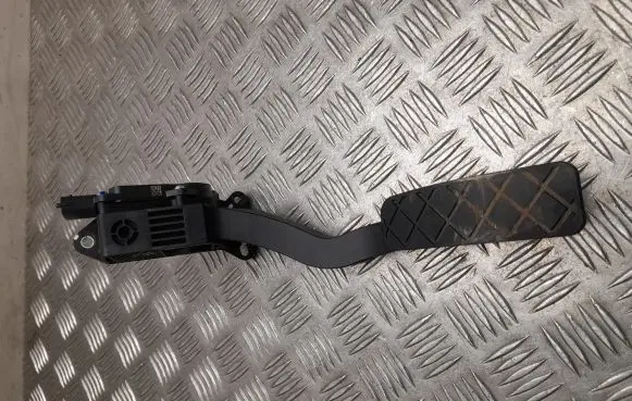 MG ZS Accelerator throttle pedal F01R00X132