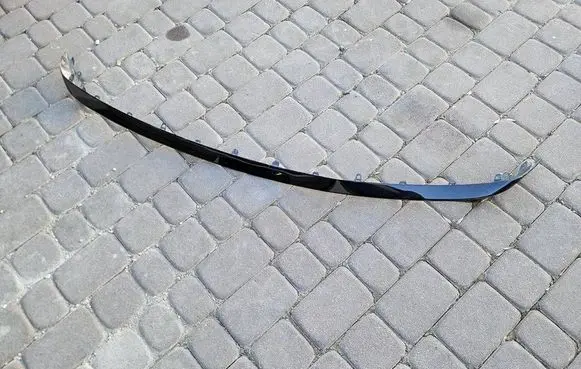 Opel Mokka B Front bumper splitter molding 9835513780