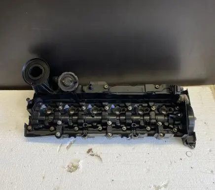 BMW X5 E70 Rocker cam cover 7812894 15265812 152658