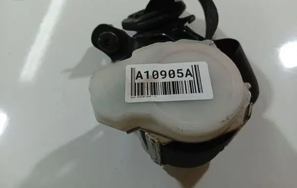 Opel Signum Rear seatbelt 09185517N