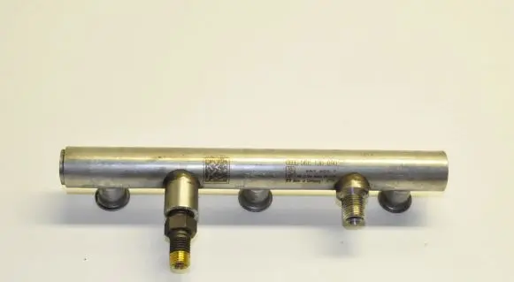 Audi A6 S6 C6 4F Fuel main line pipe 06E130090