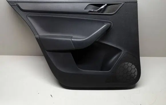 Skoda Rapid (NH) Rear door card panel trim 5JJ867023C 1402487373 140248737