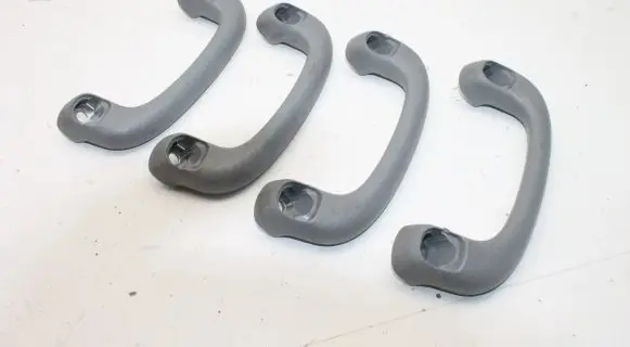 Toyota Land Cruiser (HDJ90) A set of handles for the ceiling 
