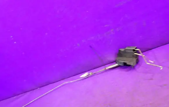 Hyundai Getz Front door lock