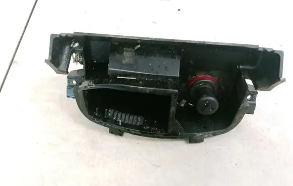 Car ashtray