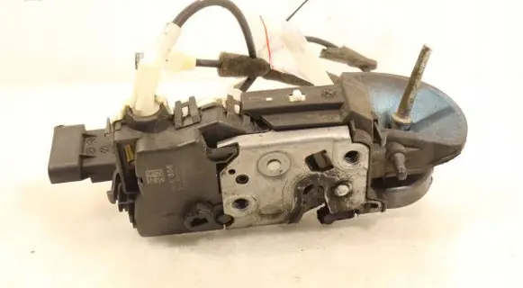 Citroen C3 Front door lock PSA732306