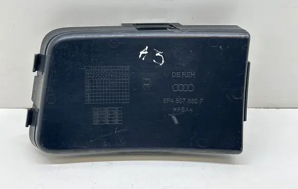 Audi A3 S3 A3 Sportback 8P Front fog light trim/grill 8P4807682F