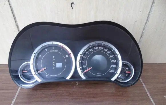 Honda Accord Speedometer (instrument cluster)