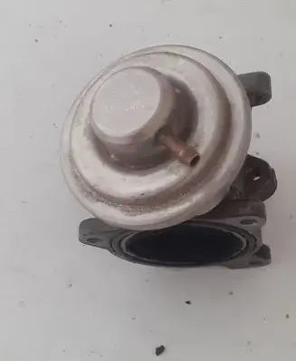 Skoda Roomster (5J) EGR valve 045129637A