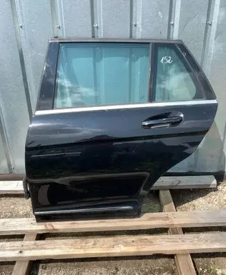 Mercedes-Benz C W204 Rear door A2047320310