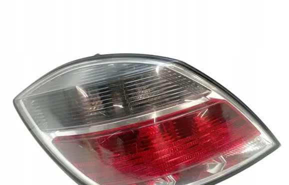 Opel Astra H Rear/tail lights 13222324