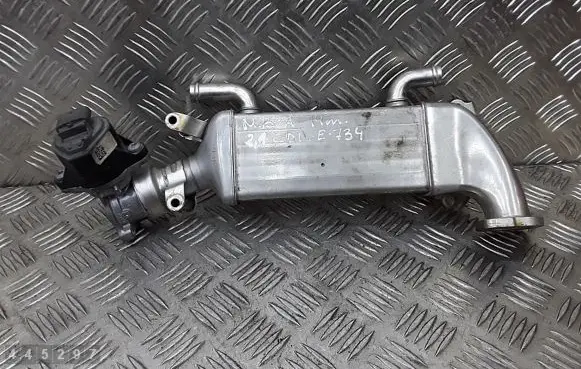 Mercedes-Benz A W176 EGR valve cooler A6511400575