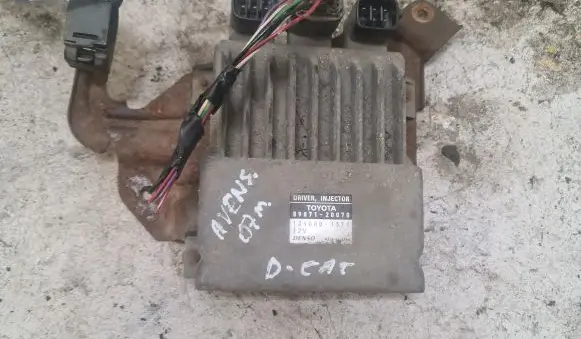Toyota Avensis T250 Injection control unit/module 1310001371