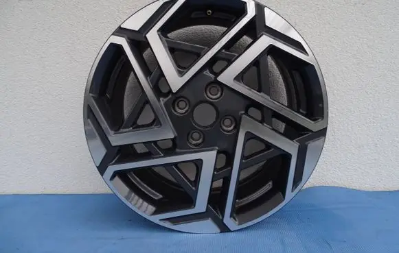 Hyundai i20 (BC3 BI3) R17 alloy rim 52910Q0530