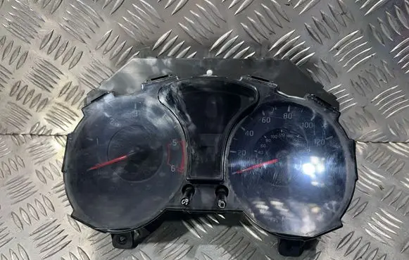 Nissan Juke I F15 Speedometer (instrument cluster) BX86B